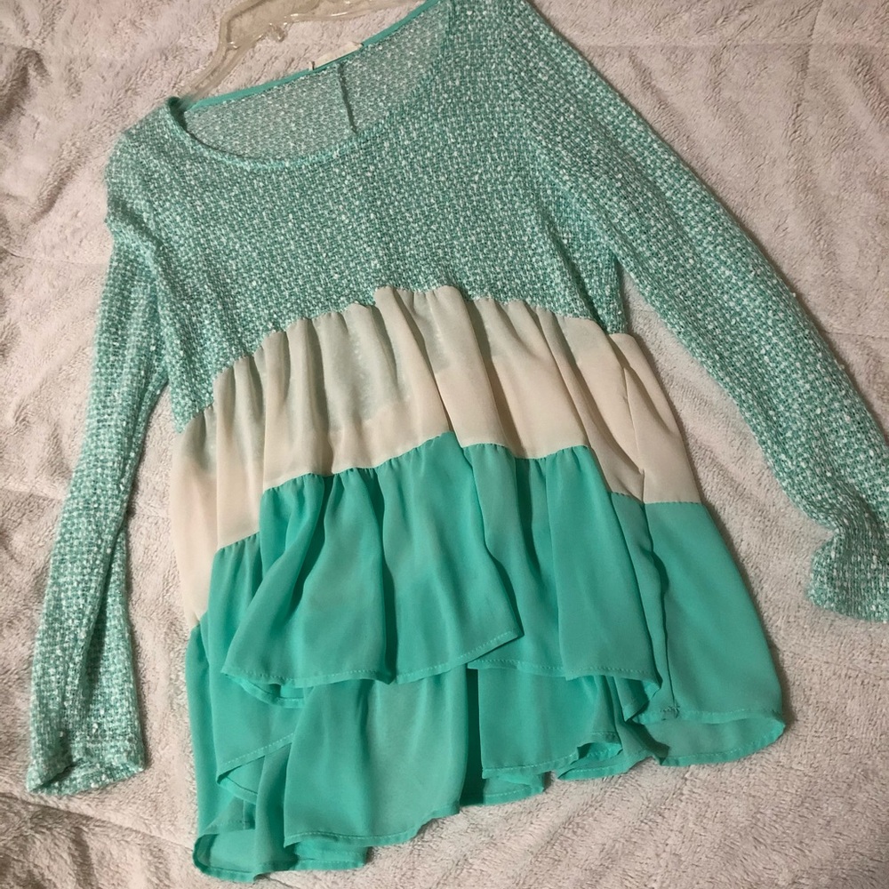 Entry boutique long sleeve shirt (make an offer)
